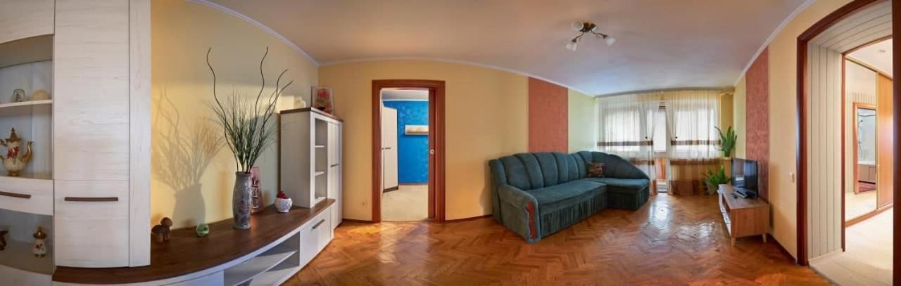 Babylon Apartments On Maidan Рівне Екстер'єр фото